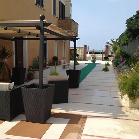 Hotel La Rosetta Scauri-3