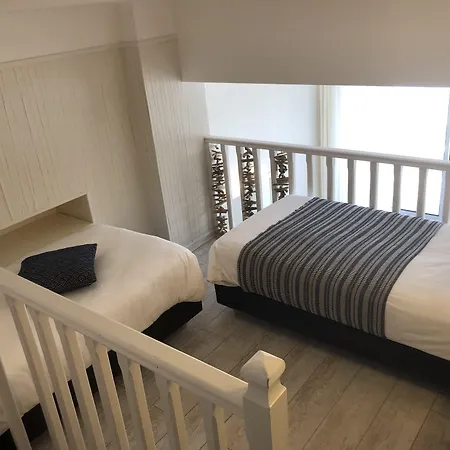 Golf Hotel-3