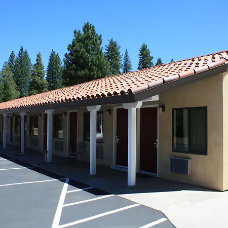 Gold Trail Motor Lodge-2