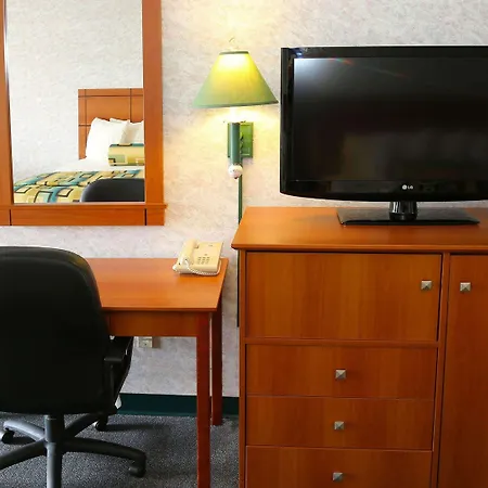 Magnuson Hotel Howell/Brighton-2