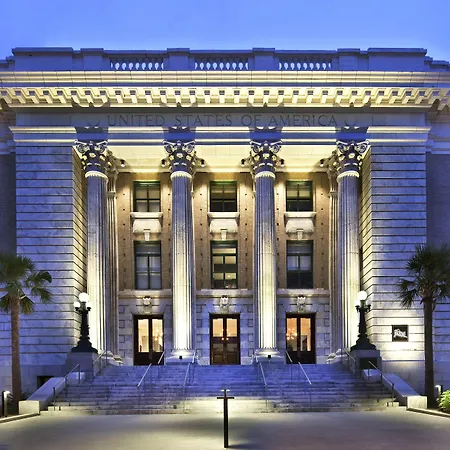 Le Meridien Tampa, The Courthouse-3