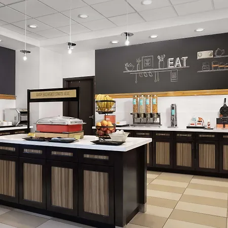 Hampton Inn & Suites El Paso/East-2