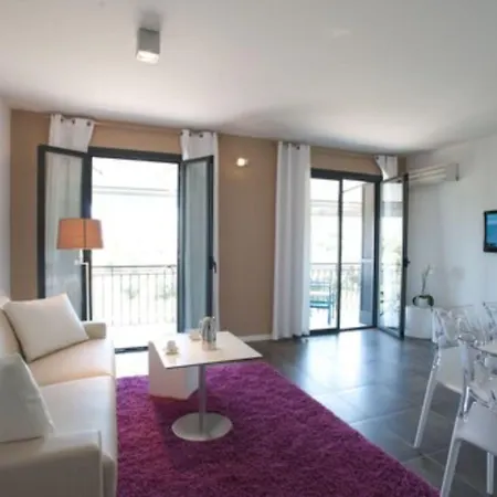 En Aparté-2