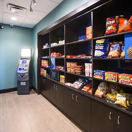 Hampton Inn & Suites Toledo/Westgate-2