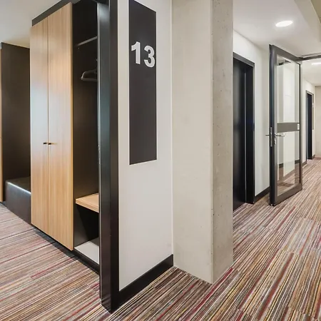 N+S City Hotel Neumarkt-2