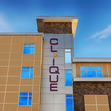 Hotel Clique Calgary Airport-2