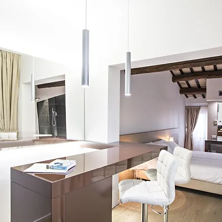 Borgoleoni 18 - Room&Breakfast-3