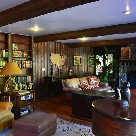 Guerneville Lodge-3