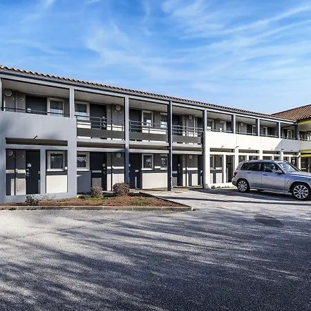 B&B HOTEL Perpignan Sud Porte d'Espagne-2
