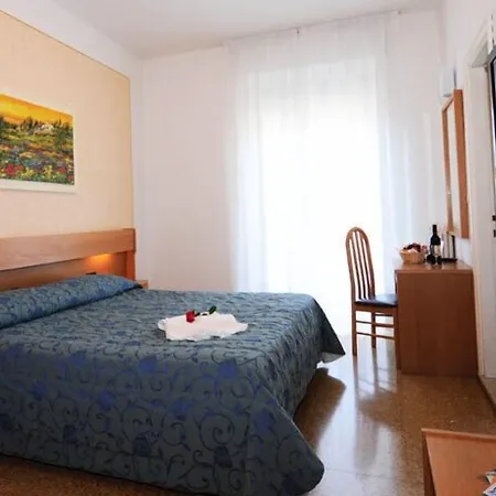 Hotel Marina-2