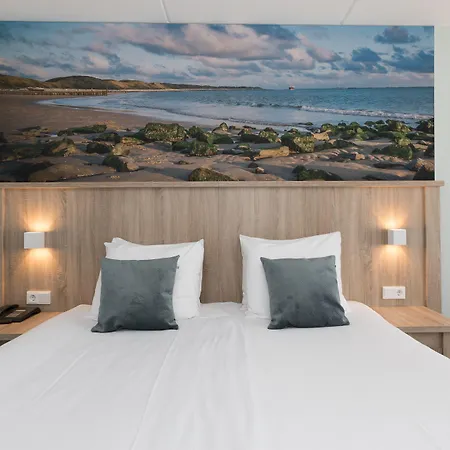 Beach Hotel I Kloeg Collection-2