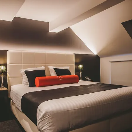 Hotel Hors-Chateau - Liege Centre Historique-3