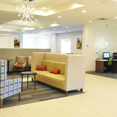 Holiday Inn Express & Suites Price By Ihg-2