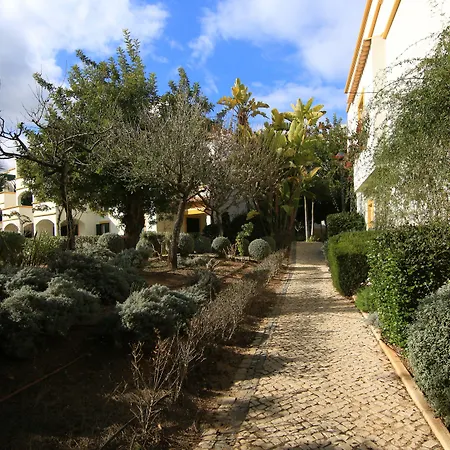 Garden Apartment Quinta Do Morgado-2