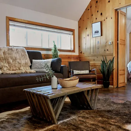 Lake Front Cabins-3