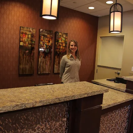Little Missouri Inn & Suites Watford City-3