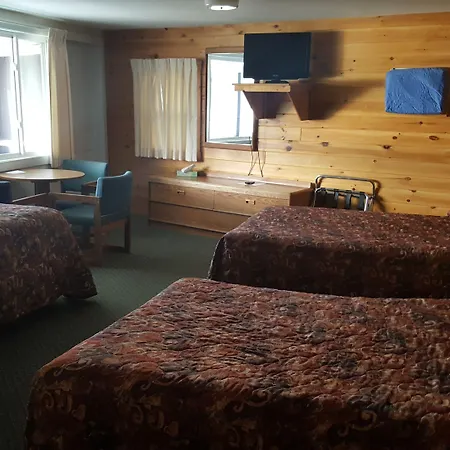 Clark'S Beach Motel-3