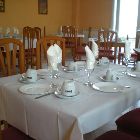 Hotel Chamuiñas-2