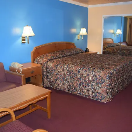 Fort Eustis Inn-3