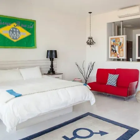 Bungalow Hotel-2