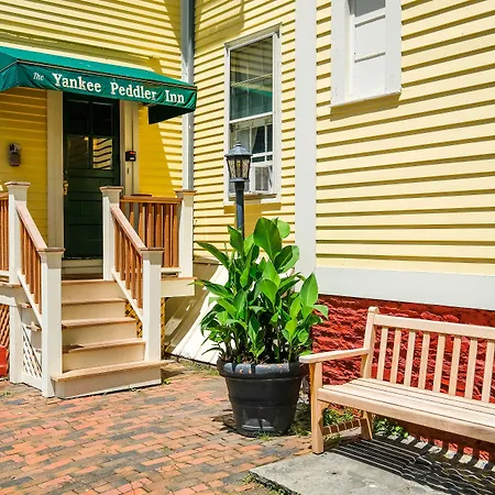 Yankee Peddler Inn-2
