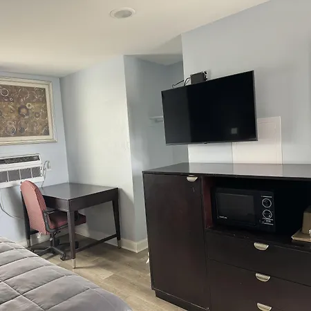 Budget Inn Danville-3