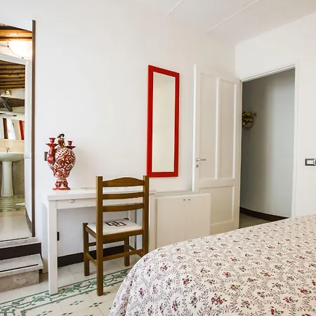 Antico Borgo - Romantic Rooms in Medieval Erice-3
