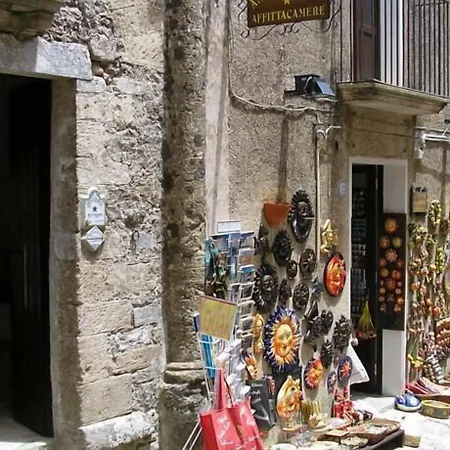 Antico Borgo - Romantic Rooms in Medieval Erice-2