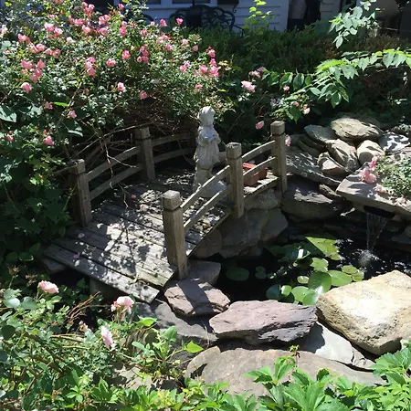 Clark Currier Inn-2