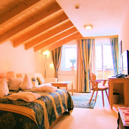 Hotel Berghof-2