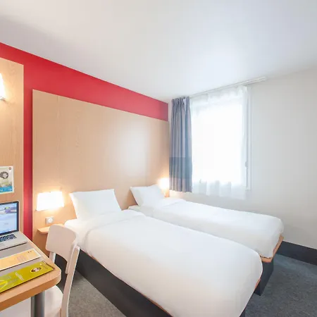 Hotel Inn Design Montluçon-3