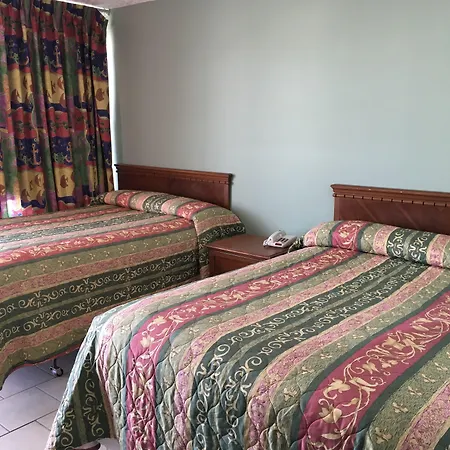 Skylark Resort Motel-2