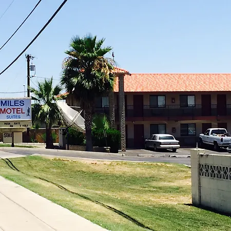 Miles Motel-2