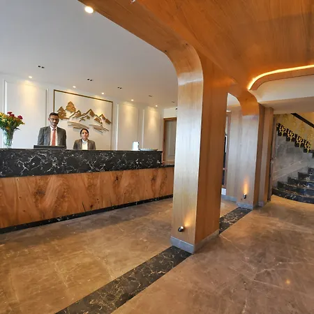 The Cedar Grand Hotel And Spa-3