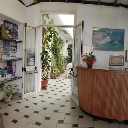 Hotel Fjby-3
