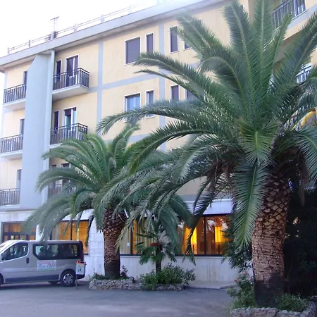 Hotel San Luca-3