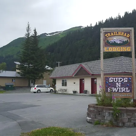Trailhead Lodging-3