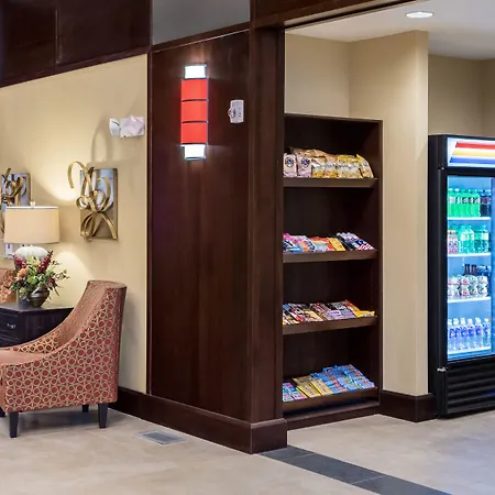 Clubhouse Hotel & Suites Fargo-3