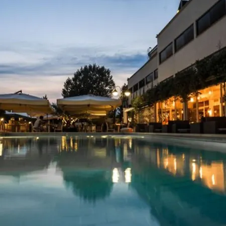 Hotel Cristallo Relais, Sure Hotel Collection By Best Western-3