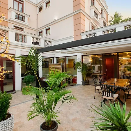 Urban Boutique Hotel-2
