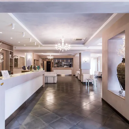 Il Castagneto Hotel-3