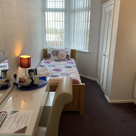 Austins Guest House-3