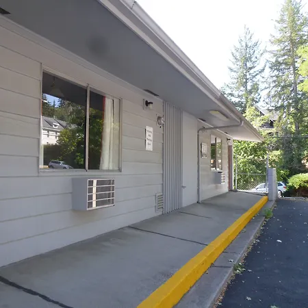 Cougar Land Motel-3