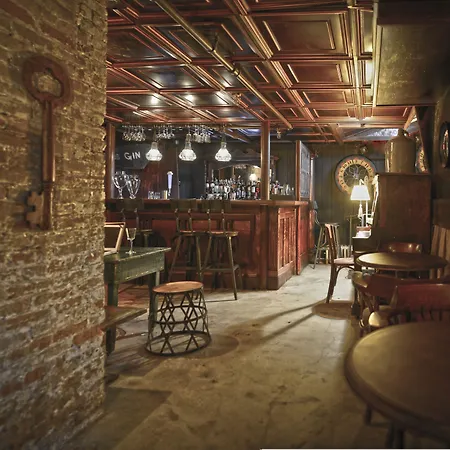 Maxwell Mansion Hotel-2