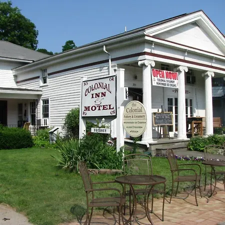 The Colonial Inn & Creamery-3
