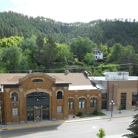 1899 Inn-3