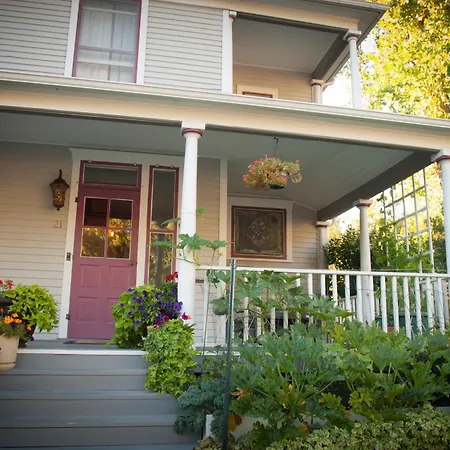 1899 Inn-2