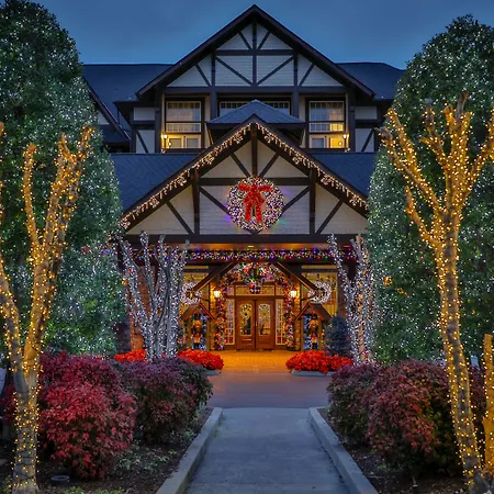 The Inn At Christmas Place-2