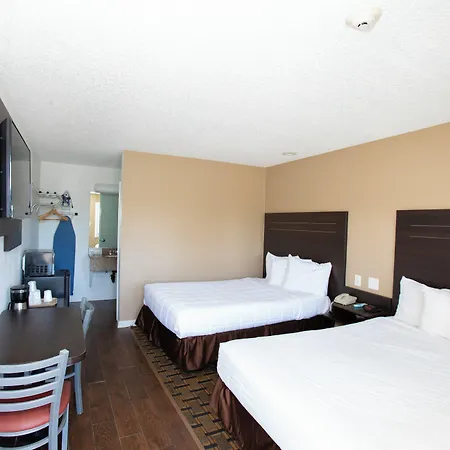 Budget Inn By 101 Bus From Downtown-3