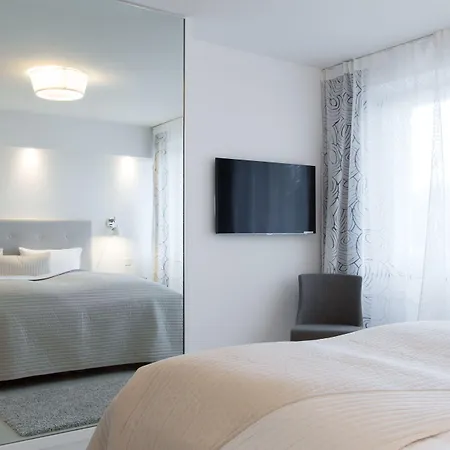 Hotel SiX-3